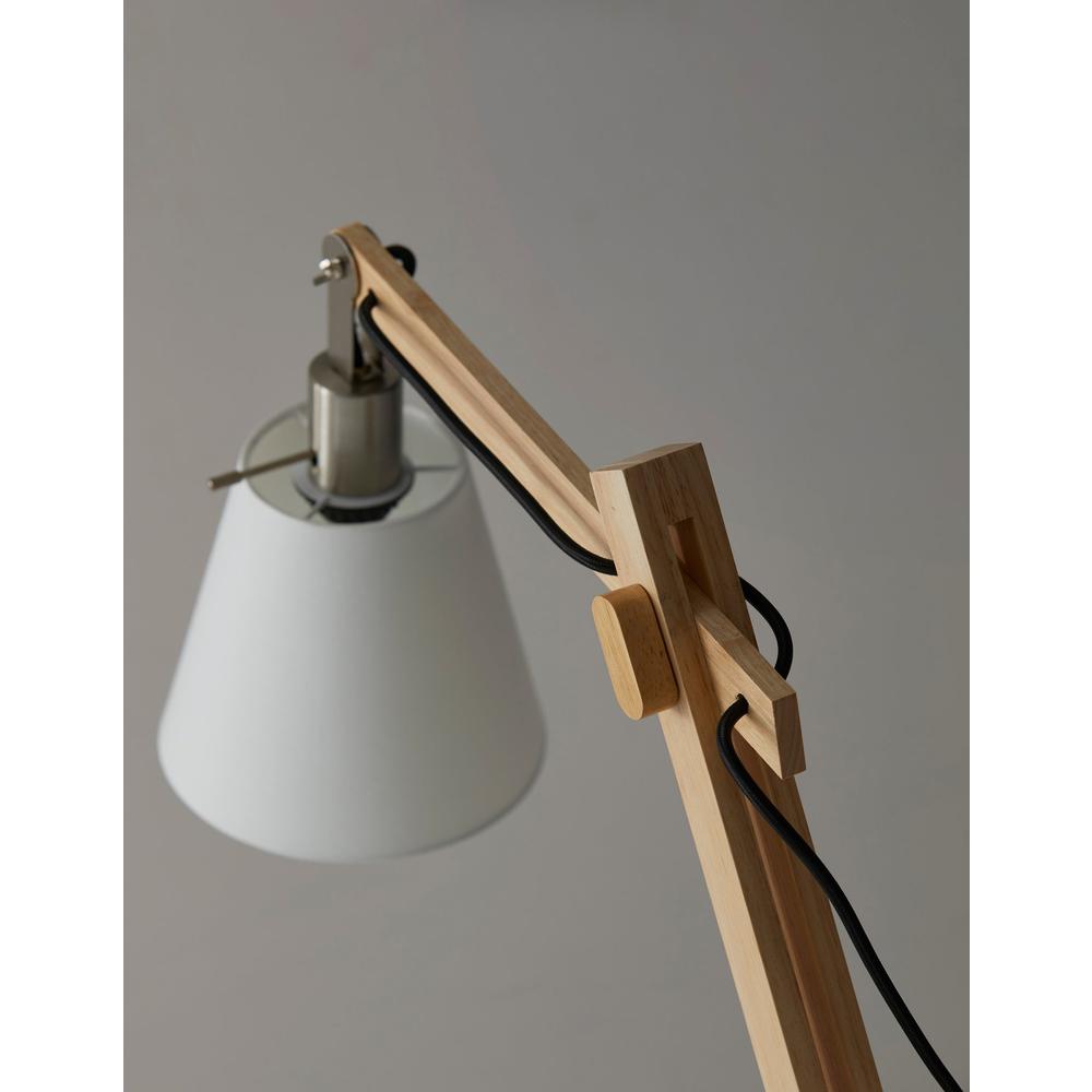Walden Floor Lamp. Picture 4
