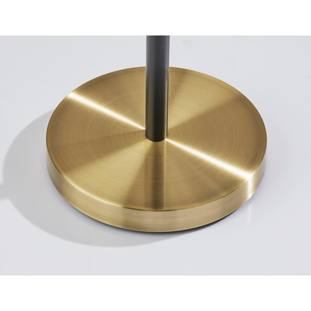 Daniel Floor Lamp. Picture 5