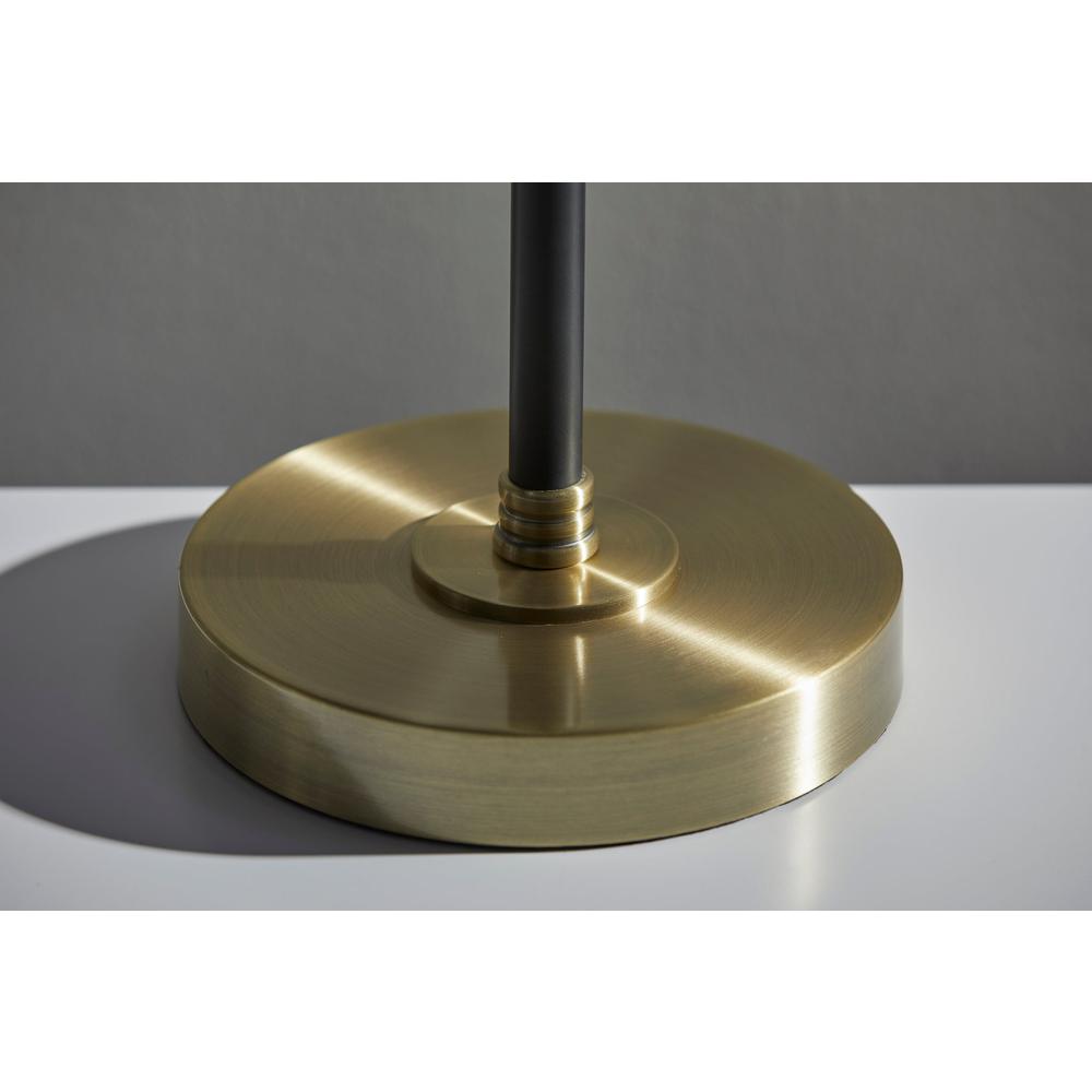 Bergen Table Lamp. Picture 4