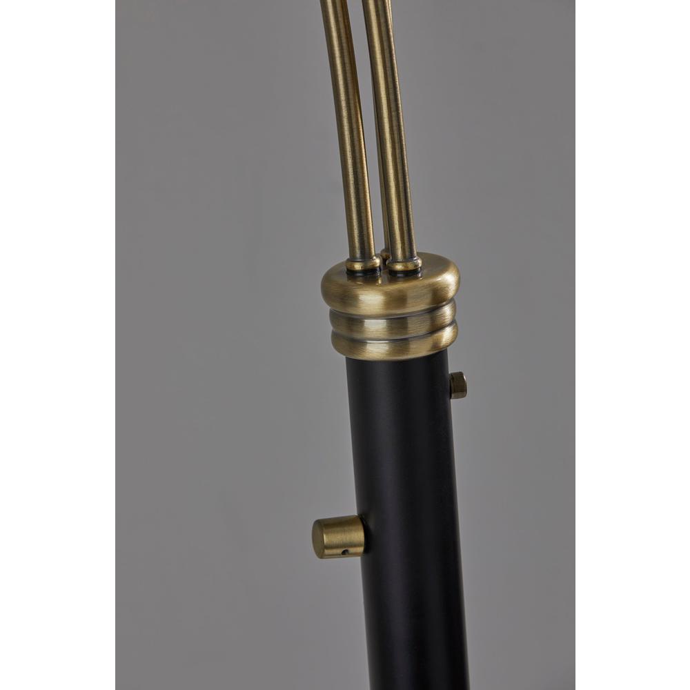 Bergen 3-Arm Arc Lamp. Picture 5