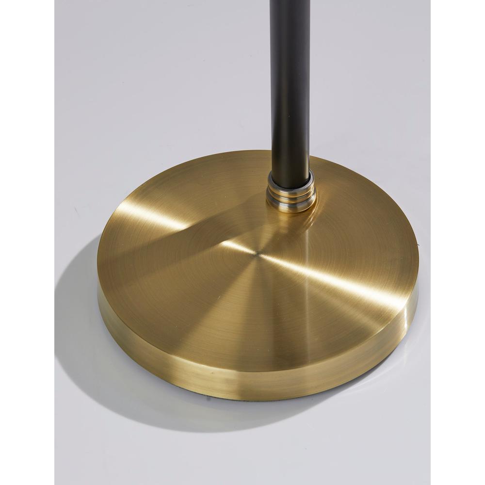 Bergen 3-Arm Arc Lamp. Picture 6