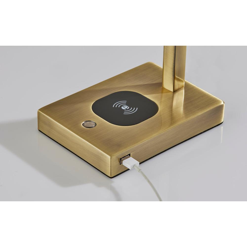 Aidan AdessoCharge LED Wireless Charging Desk Lamp. Picture 7