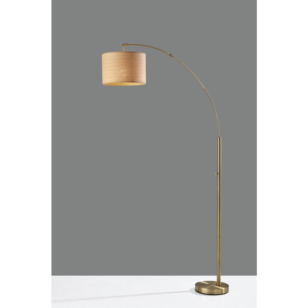 Bowery Arc Lamp. Picture 2