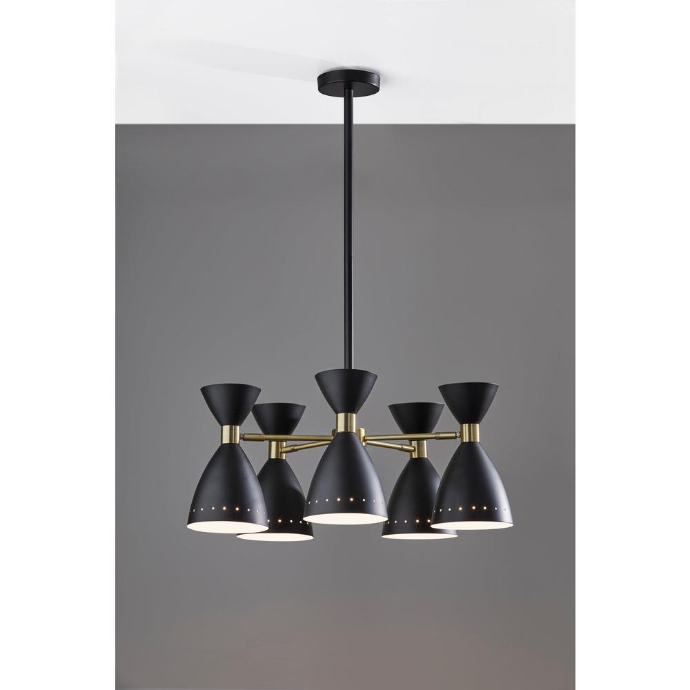 Oscar 5-Head Chandelier. Picture 3