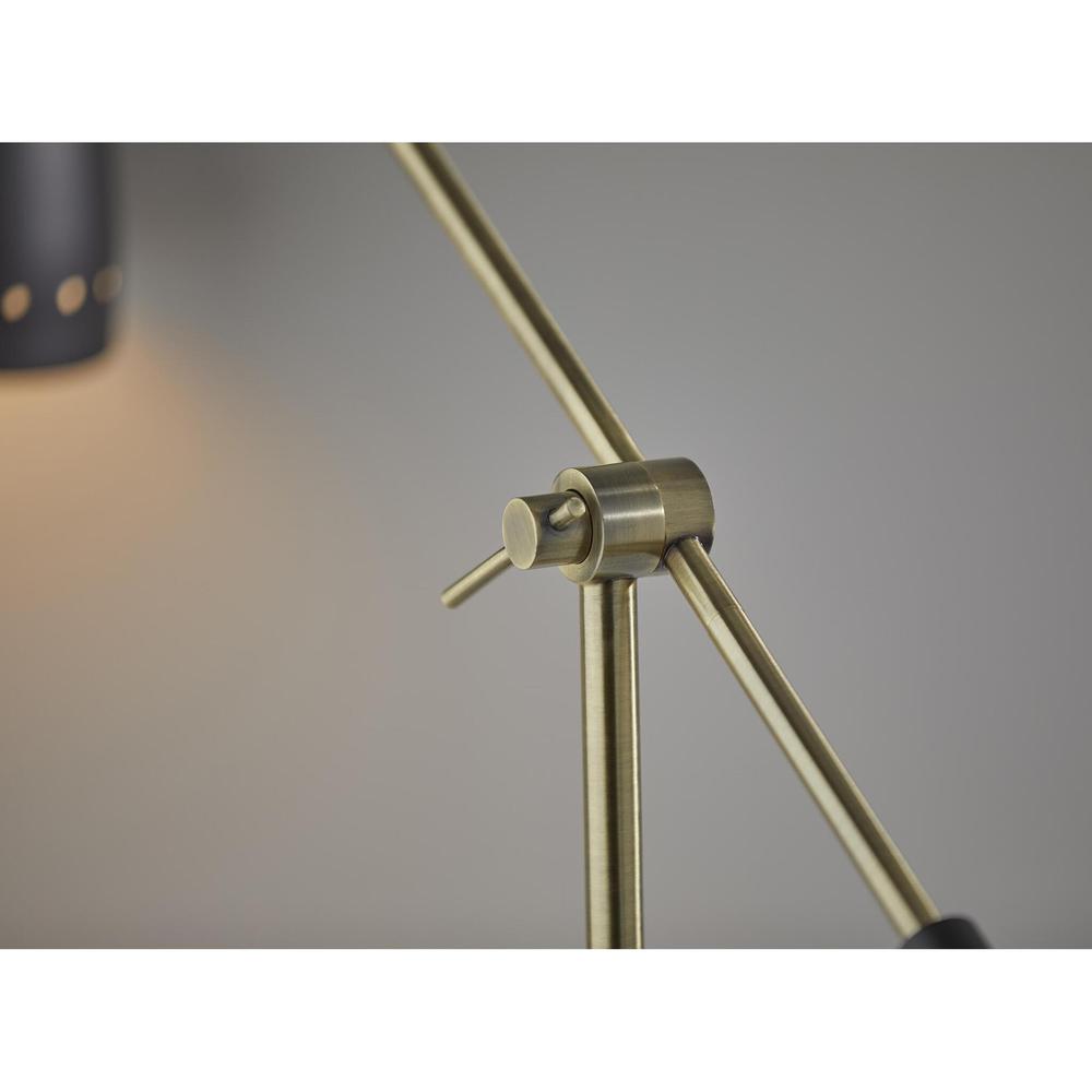 Oscar Adjustable Desk Lamp. Picture 3