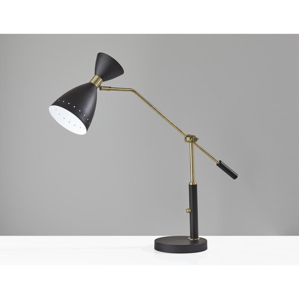 Oscar Adjustable Desk Lamp. Picture 5