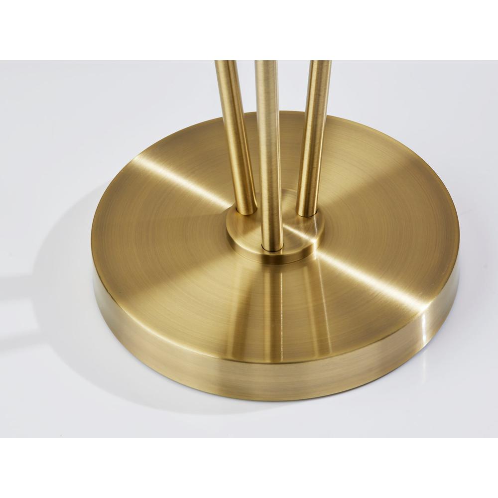 Pierce LED Floor Lamp. Picture 5