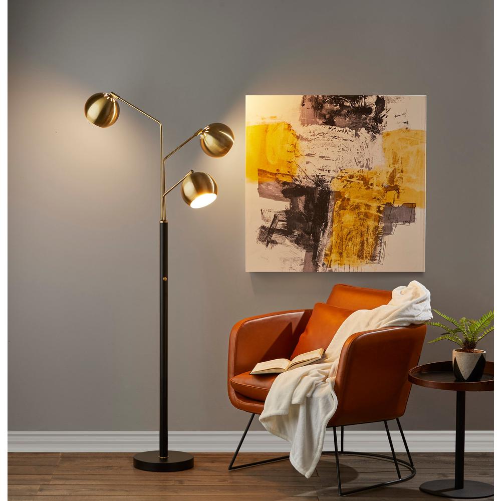 Emerson Tree Lamp. Picture 2