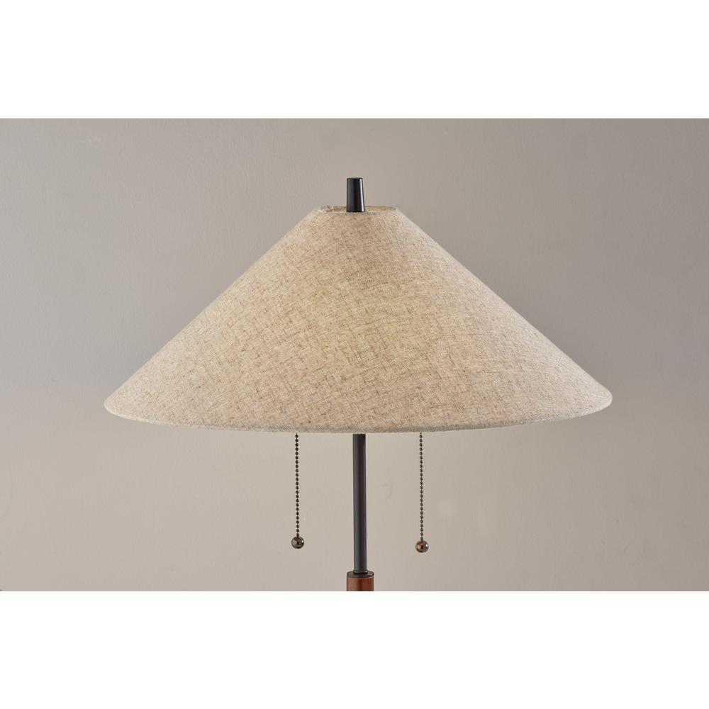 Palmer Table Lamp. Picture 5