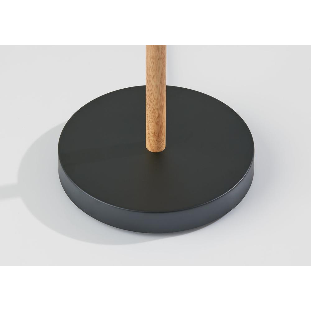 Palmer Floor Lamp. Picture 3