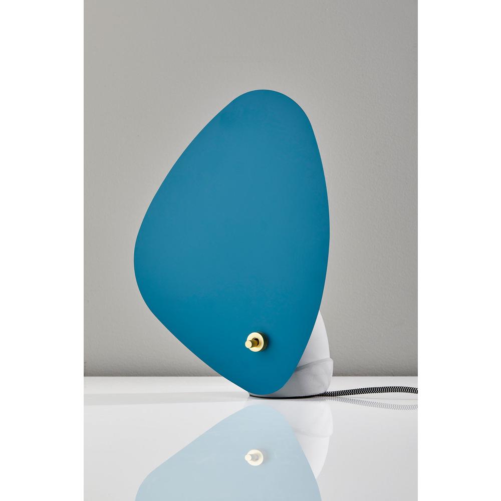 Bonnie Table Lantern. Picture 5