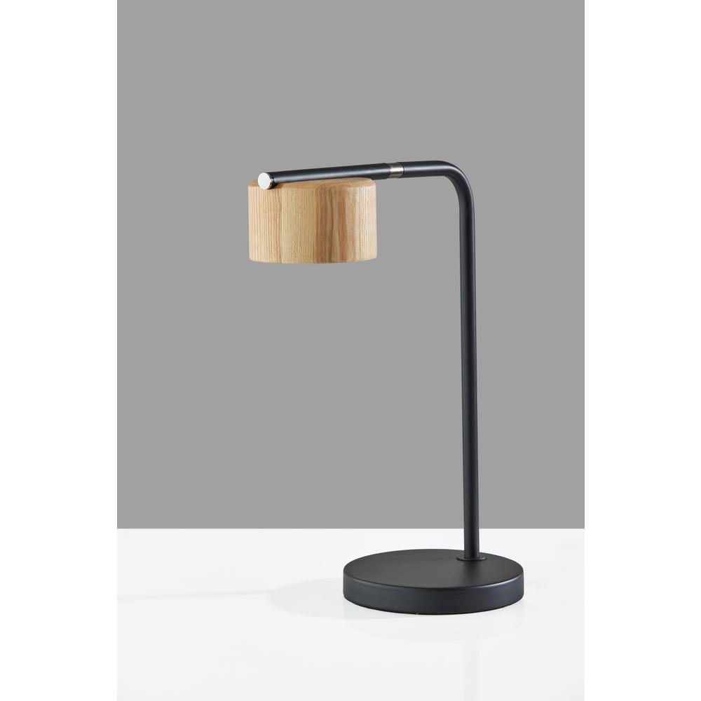 Roman LED Desk Lamp. Picture 3