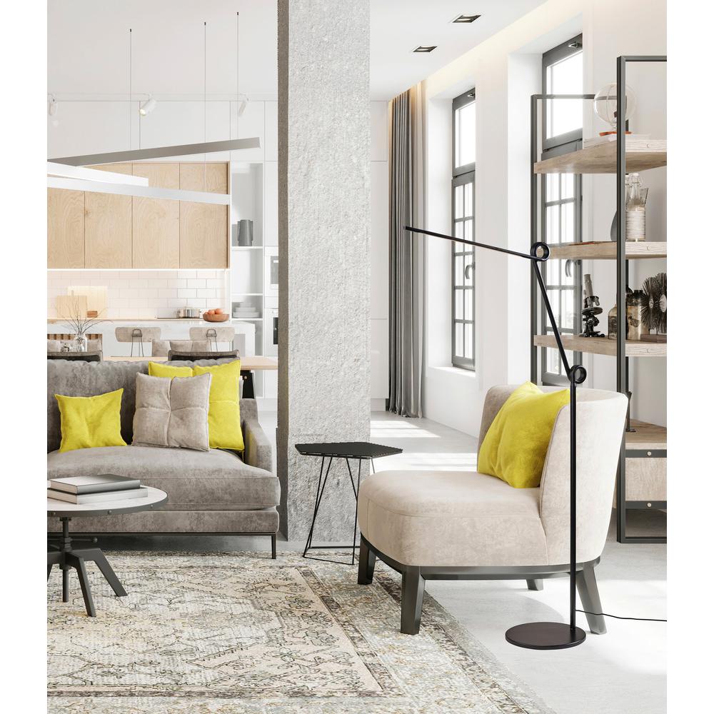 Knot LED Floor Lamp. Picture 8