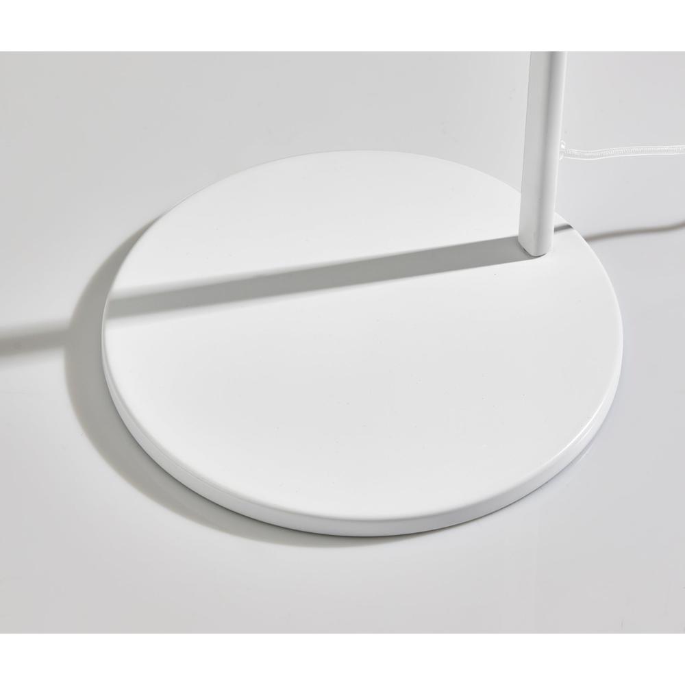 Knot LED Floor Lamp. Picture 8