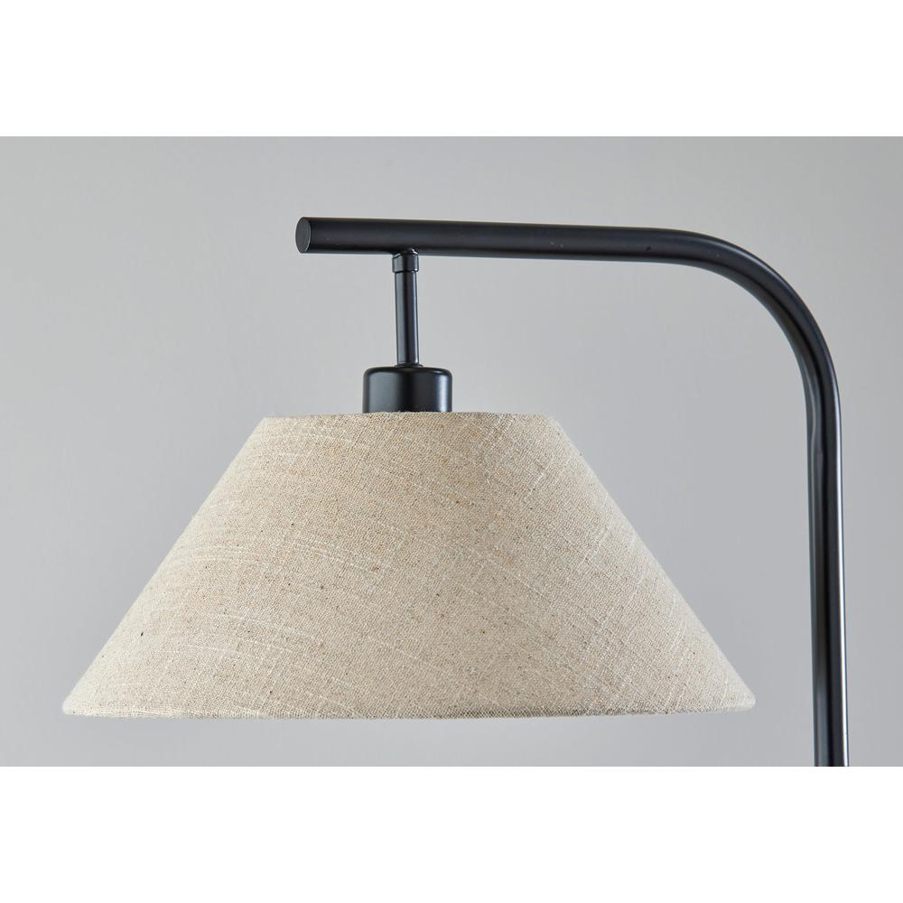 Hayes Floor Lamp. Picture 3