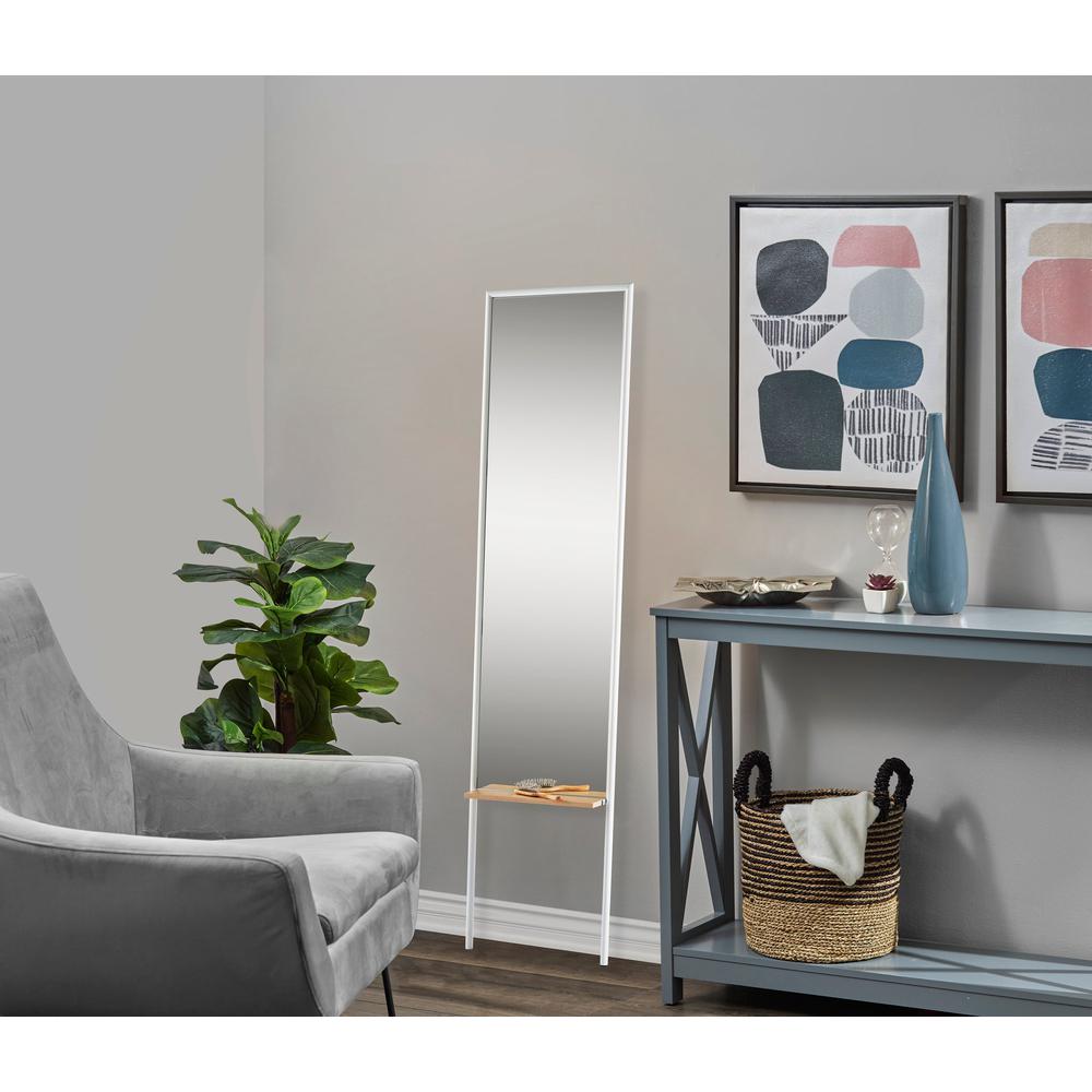 Monty Leaning Mirror. Picture 6