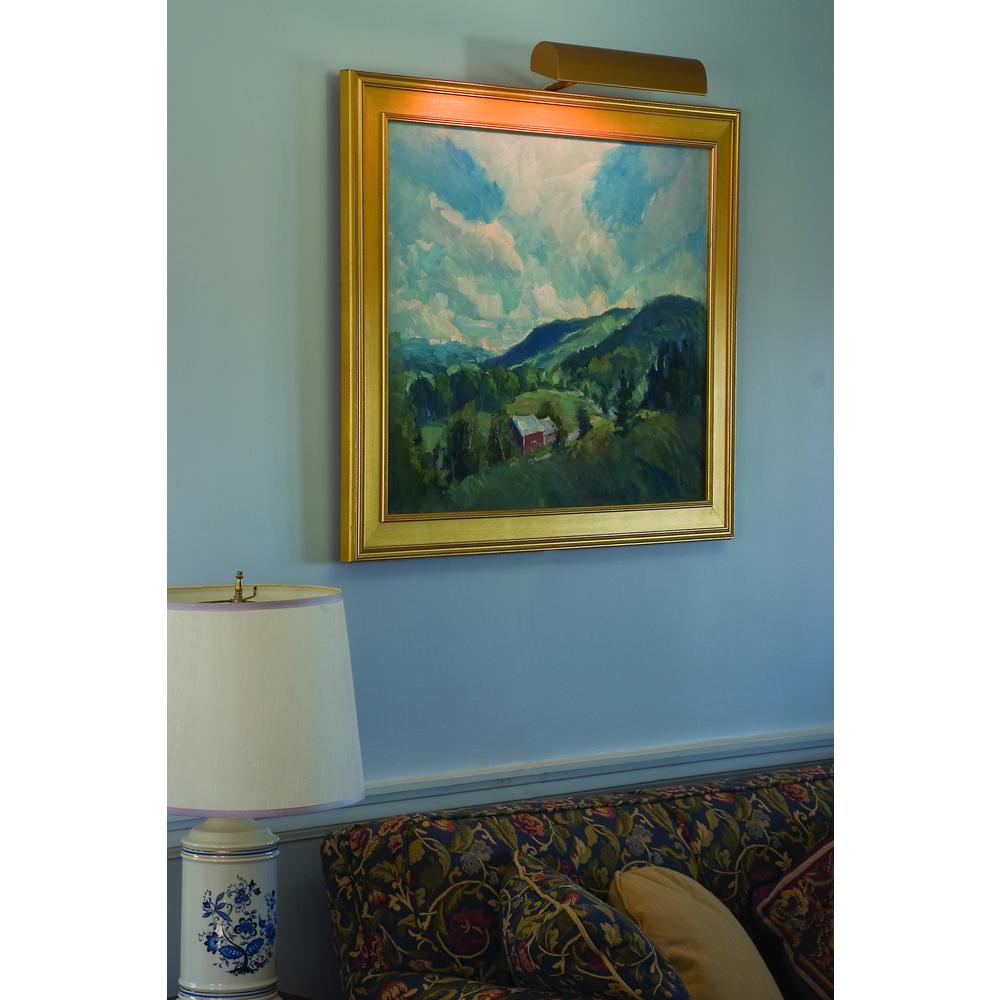 Traditional 8" Gold Plug-In Picture Lights. Picture 6