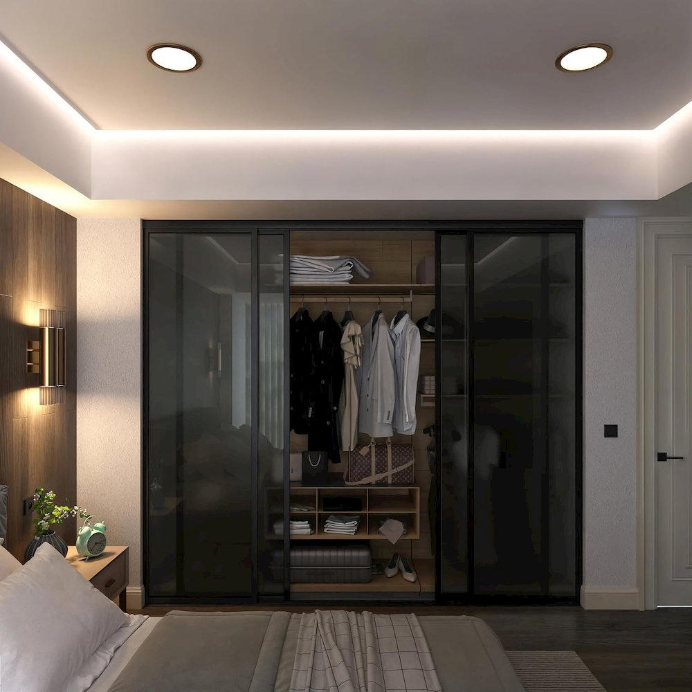 4 Panel Glass Sliding Closet Door with Aluminum Frame. Picture 3