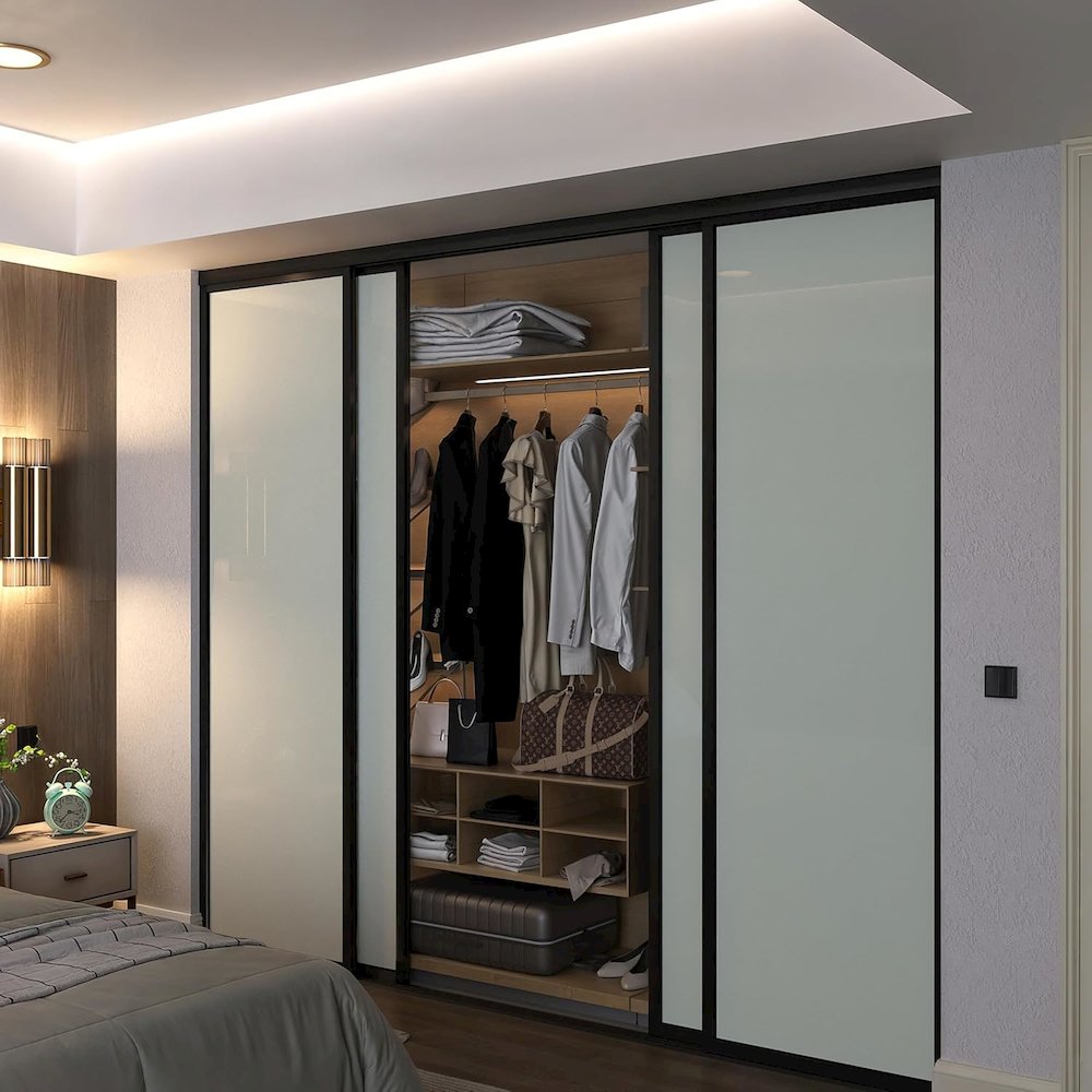 4 Panel Glass Sliding Closet Door with Aluminum Frame. Picture 1