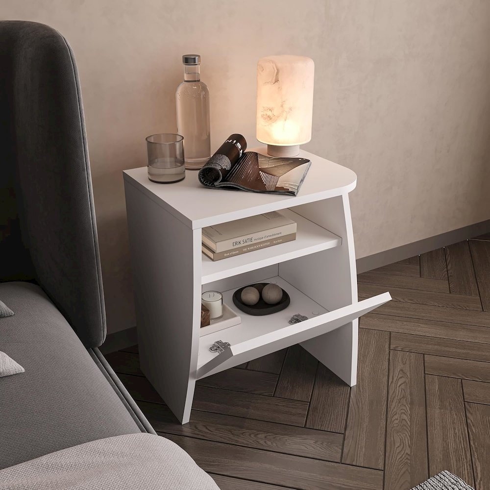 Room Decor NightStands Set of 2 - Elegant Nightstands. Picture 6
