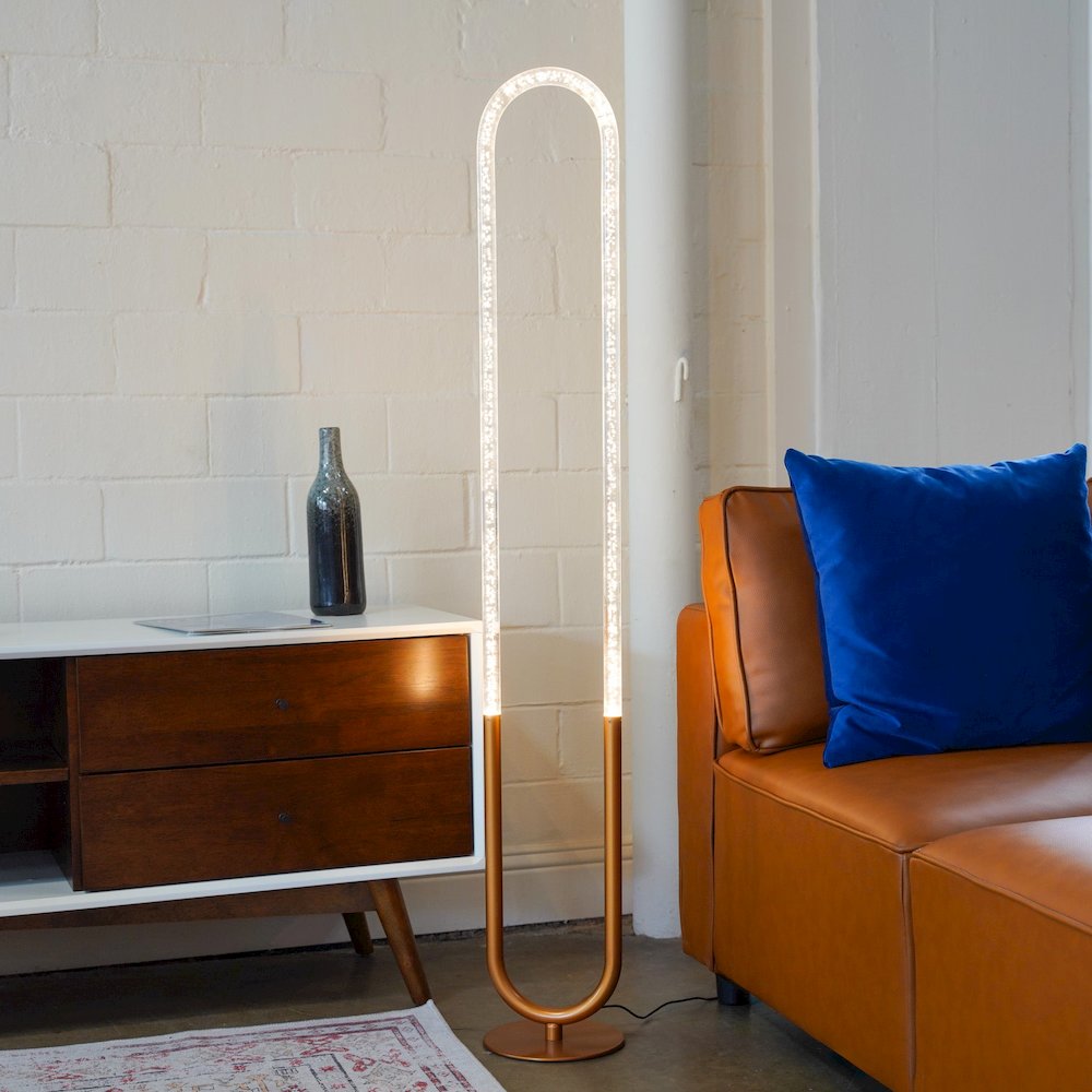 Zeon LED Floor Lamp Coarse Gold and Clear. Picture 6