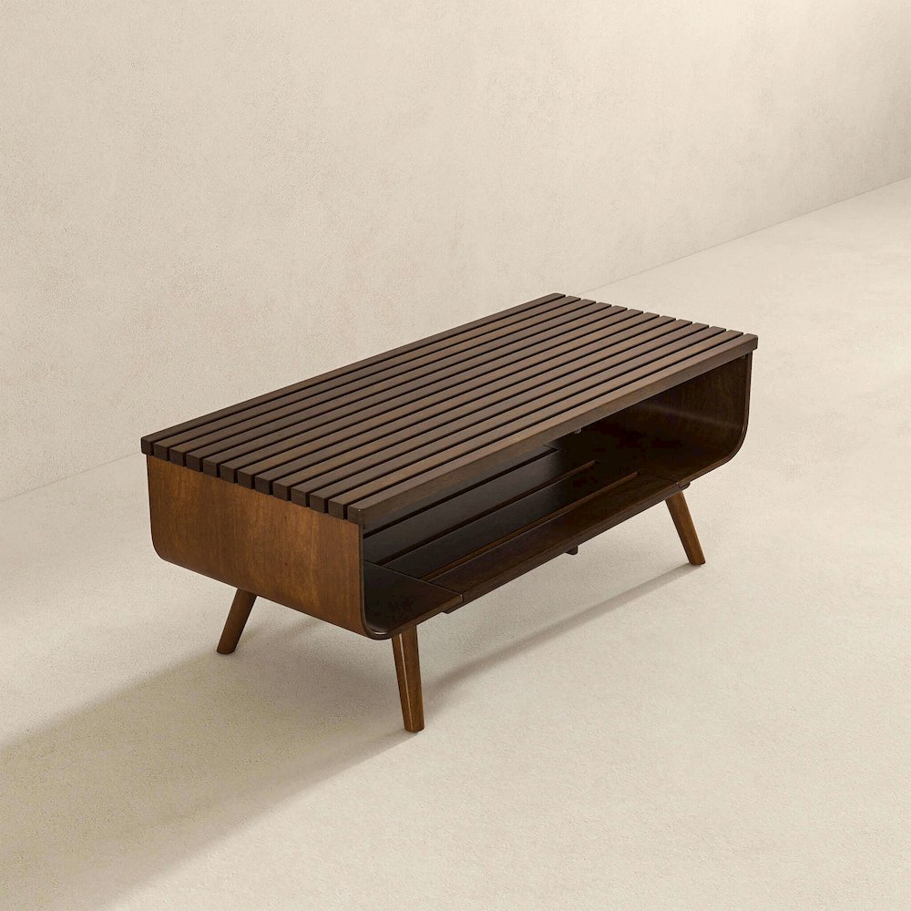 Alice Coffee Table Walnut. Picture 6