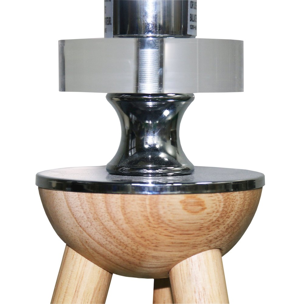 Lirios Three Legged Wooden Strip Floor Lamp - Natural. Picture 5