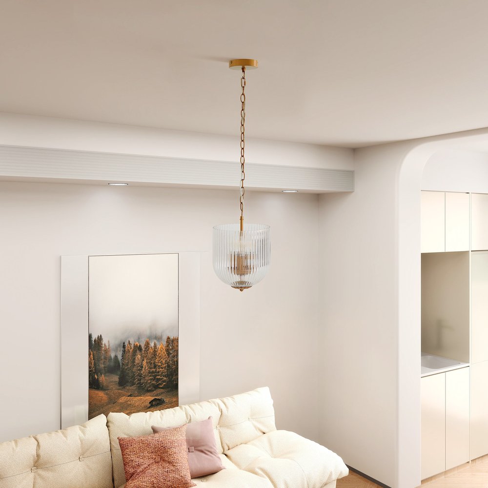 Garnet Pendant Lamp - Coarse Gold + Clear Glass. Picture 8
