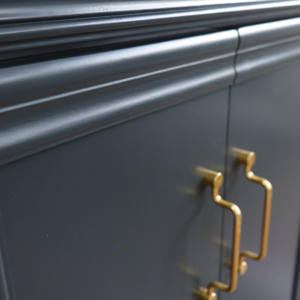 24 Single vanity in Dark Gray finish- cabinet only. Picture 9