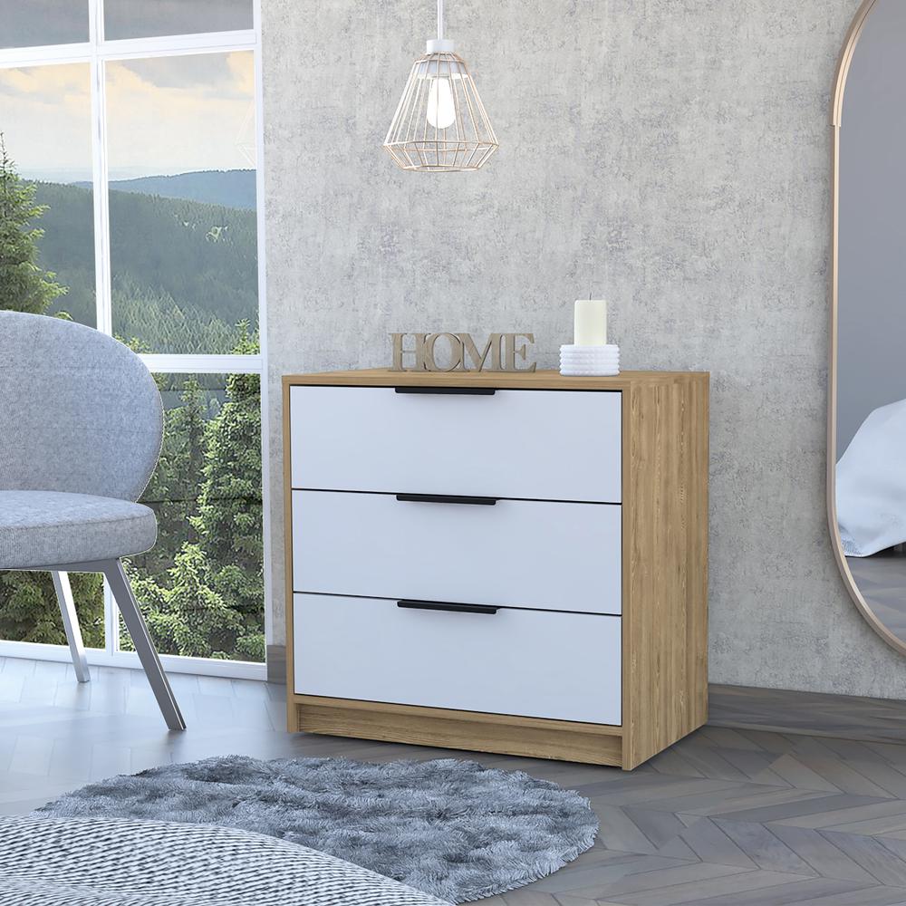 Luxor 3 Drawer Dresser. Picture 4