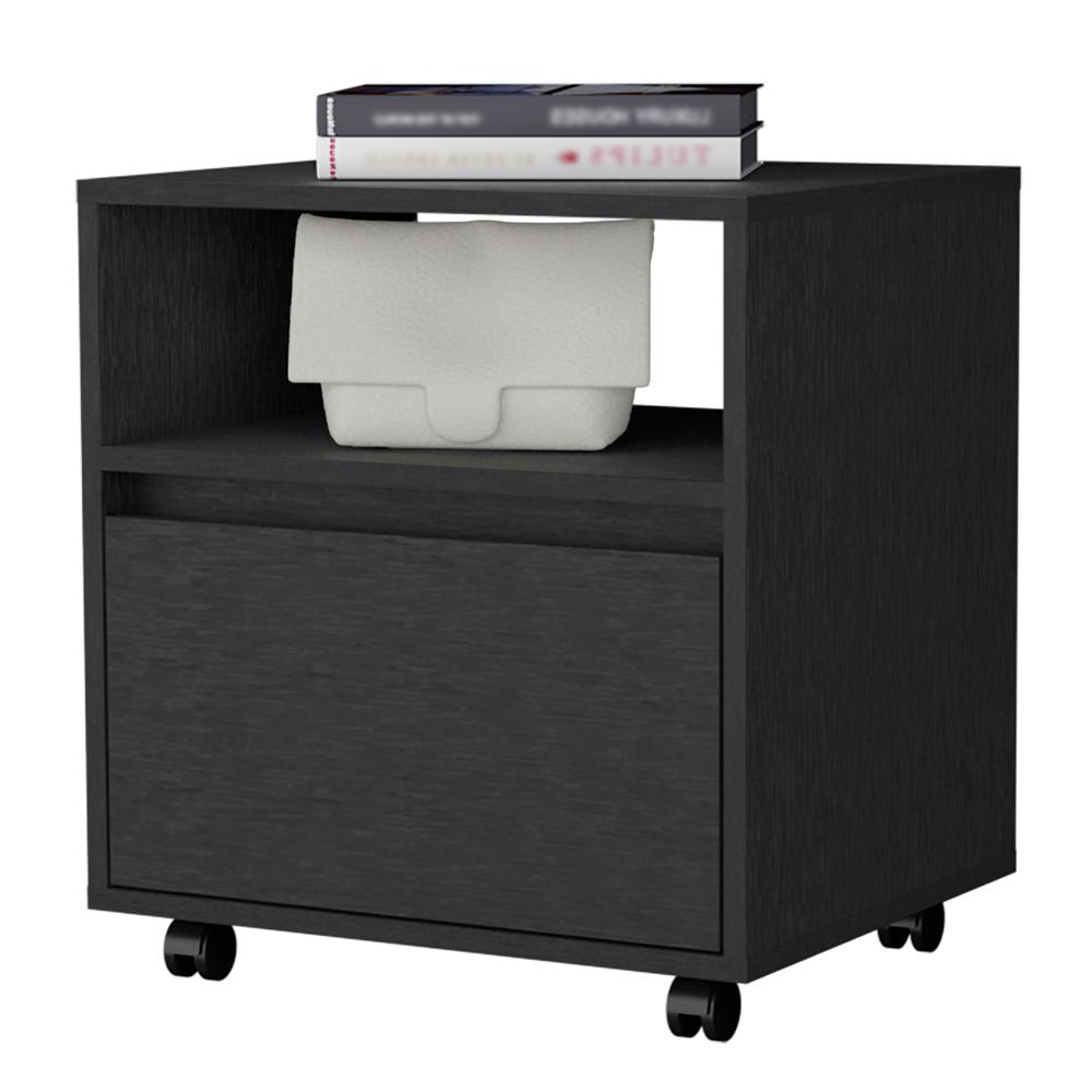 Duncan Nightstand. Picture 2