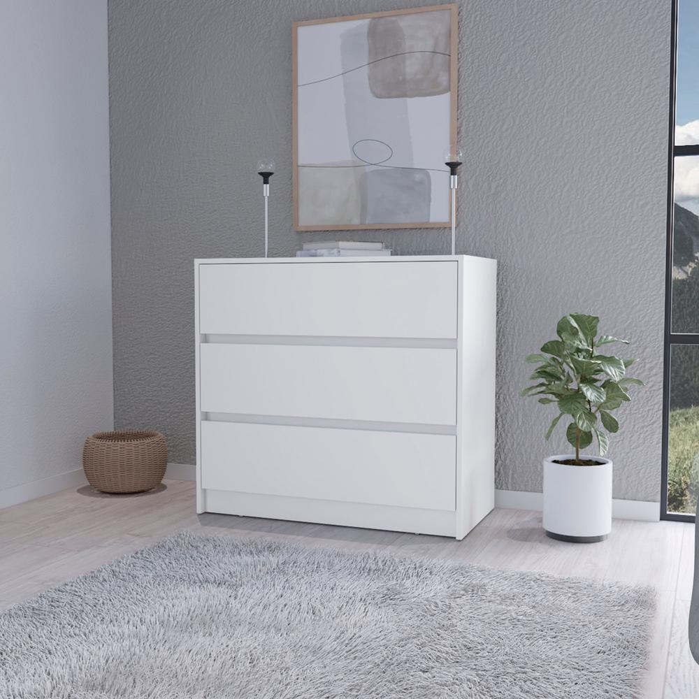 Avra 3 Drawer Dresser. Picture 4