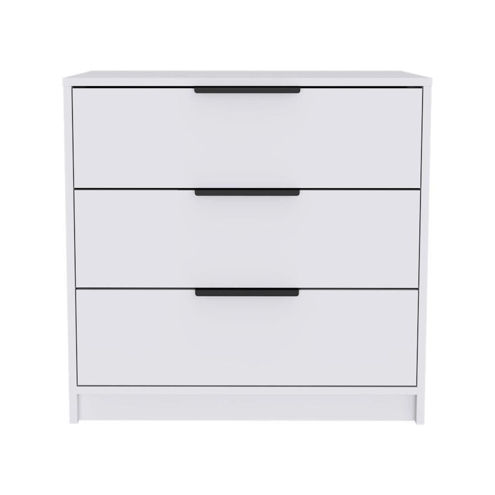 Luxor 3 Drawer Dresser. Picture 1