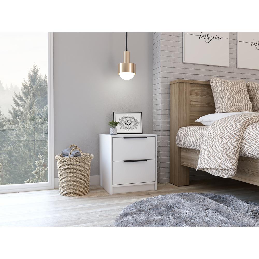 Luxor Nightstand. Picture 2