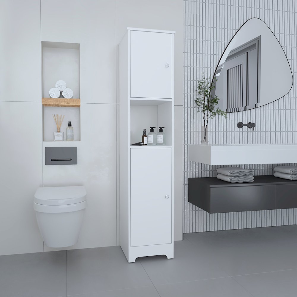 Charlotte Linen Cabinet. Picture 7
