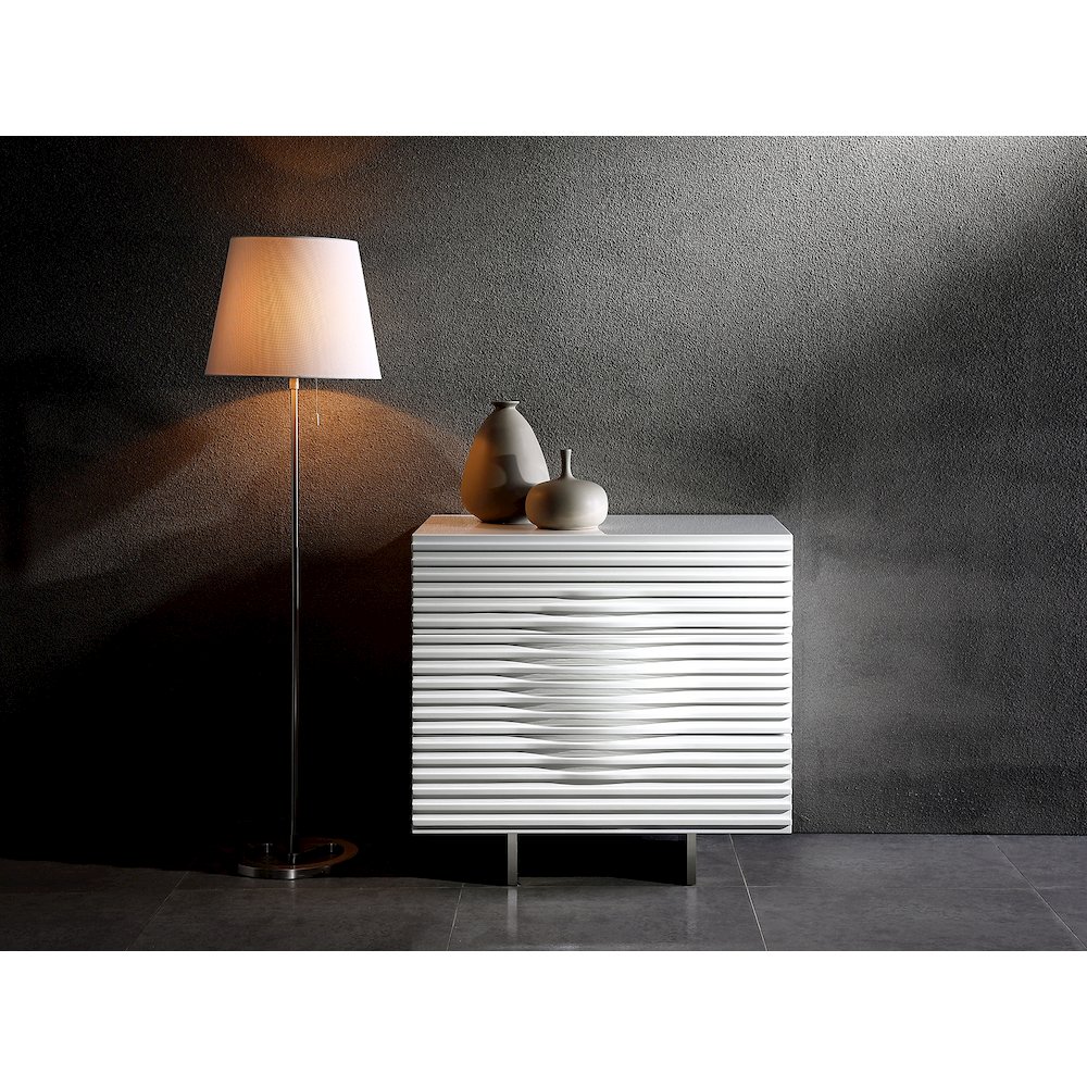 Moon Dresser In White High Gloss. Picture 3