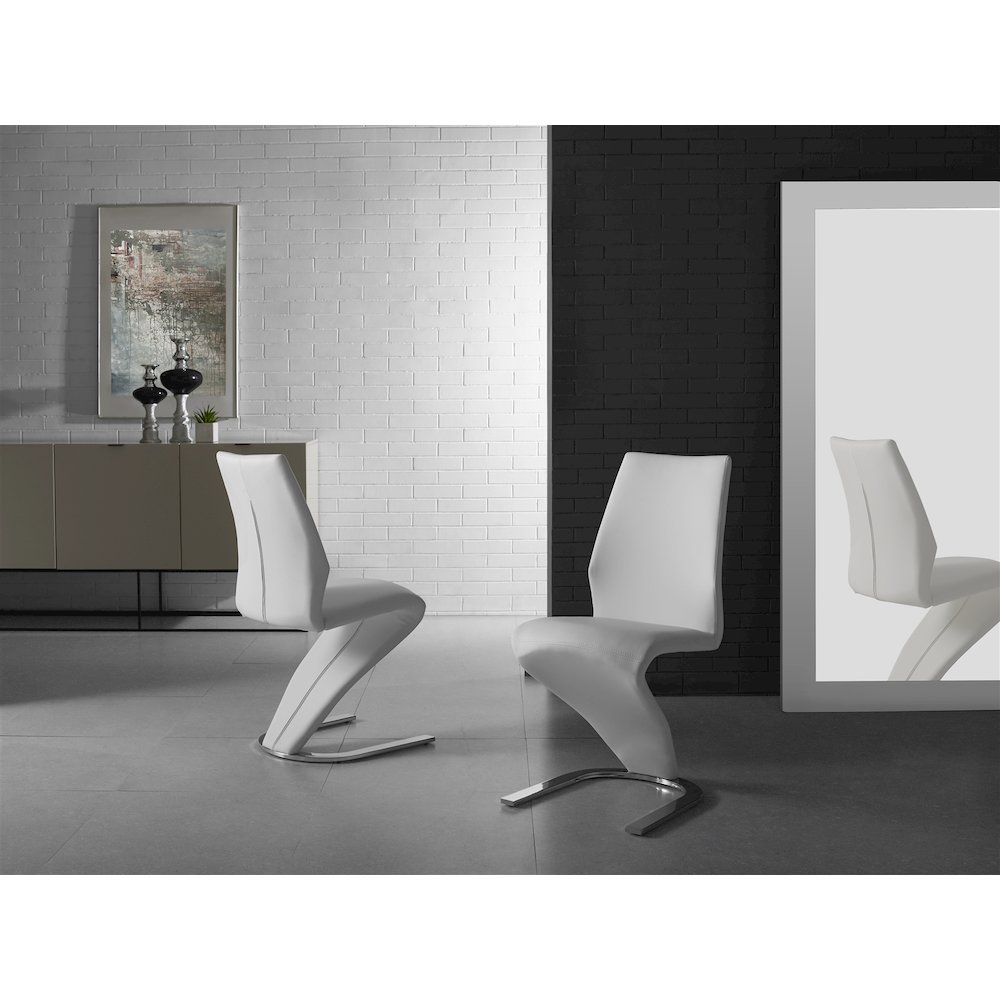 Boulevard Set Of 2 Dining Chair In White Pu Leather. Picture 5