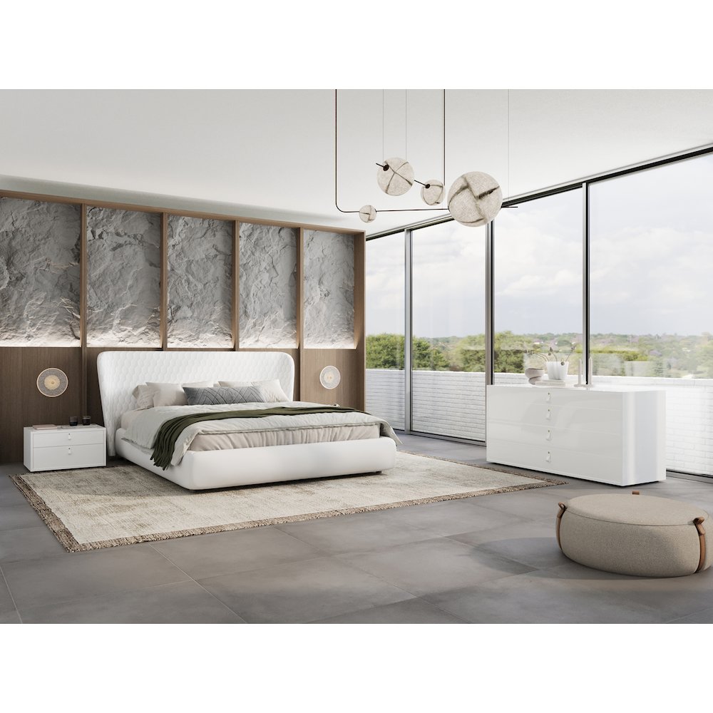 Agoura King Storage Bed In White Pu Leather. Picture 3