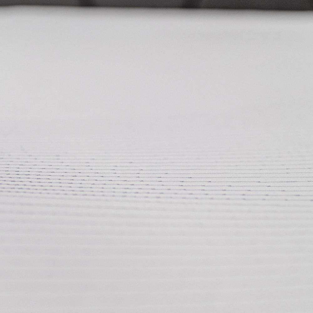 8 inch Twin XL Size 2-Layer Copper-Infused Memory Foam Kids Mattress. Picture 4