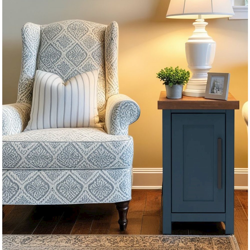 Nantucket 14 inch Chairside Table, Blue Denim and Whiskey Finish. Picture 3