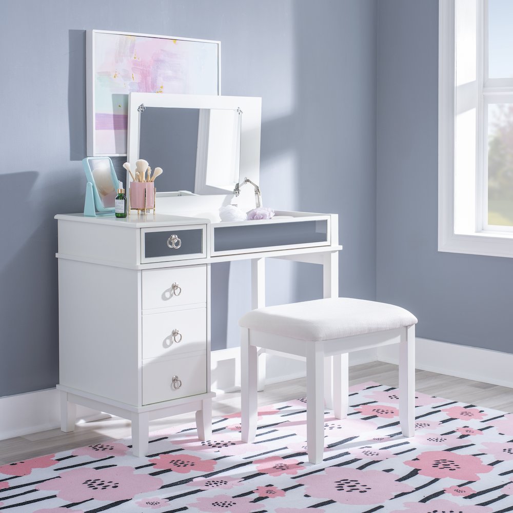 Eva Vanity Set. Picture 5