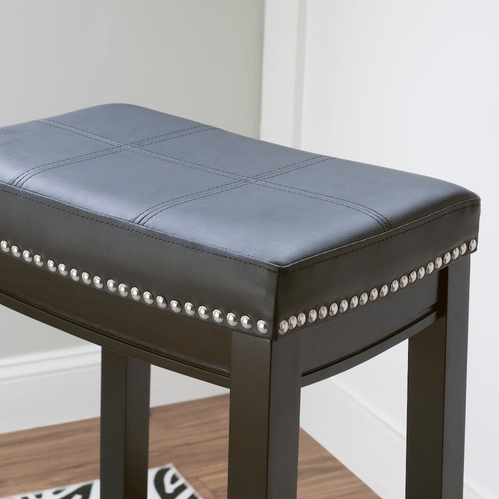 Claridge Black Barstool. Picture 4