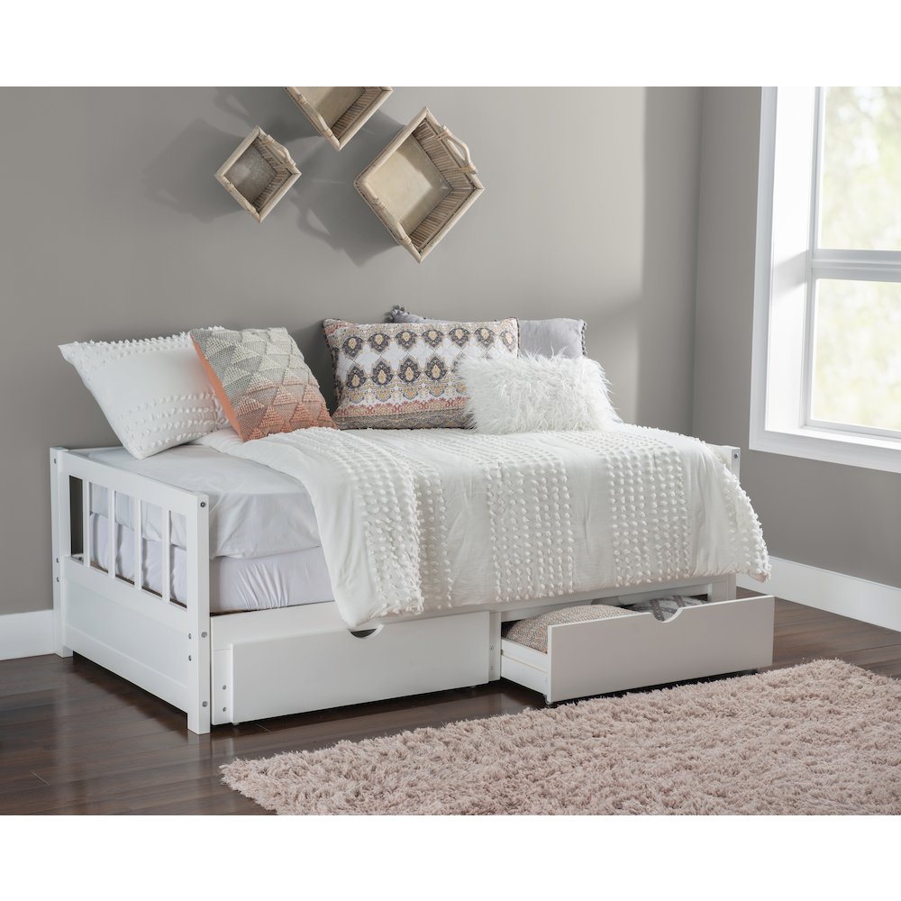 Hadley Storage Trundle Daybed, White. Picture 6