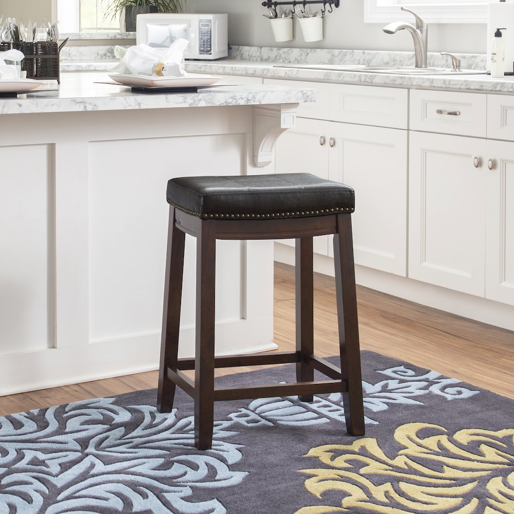 Claridge Brown Counter Stool. Picture 4