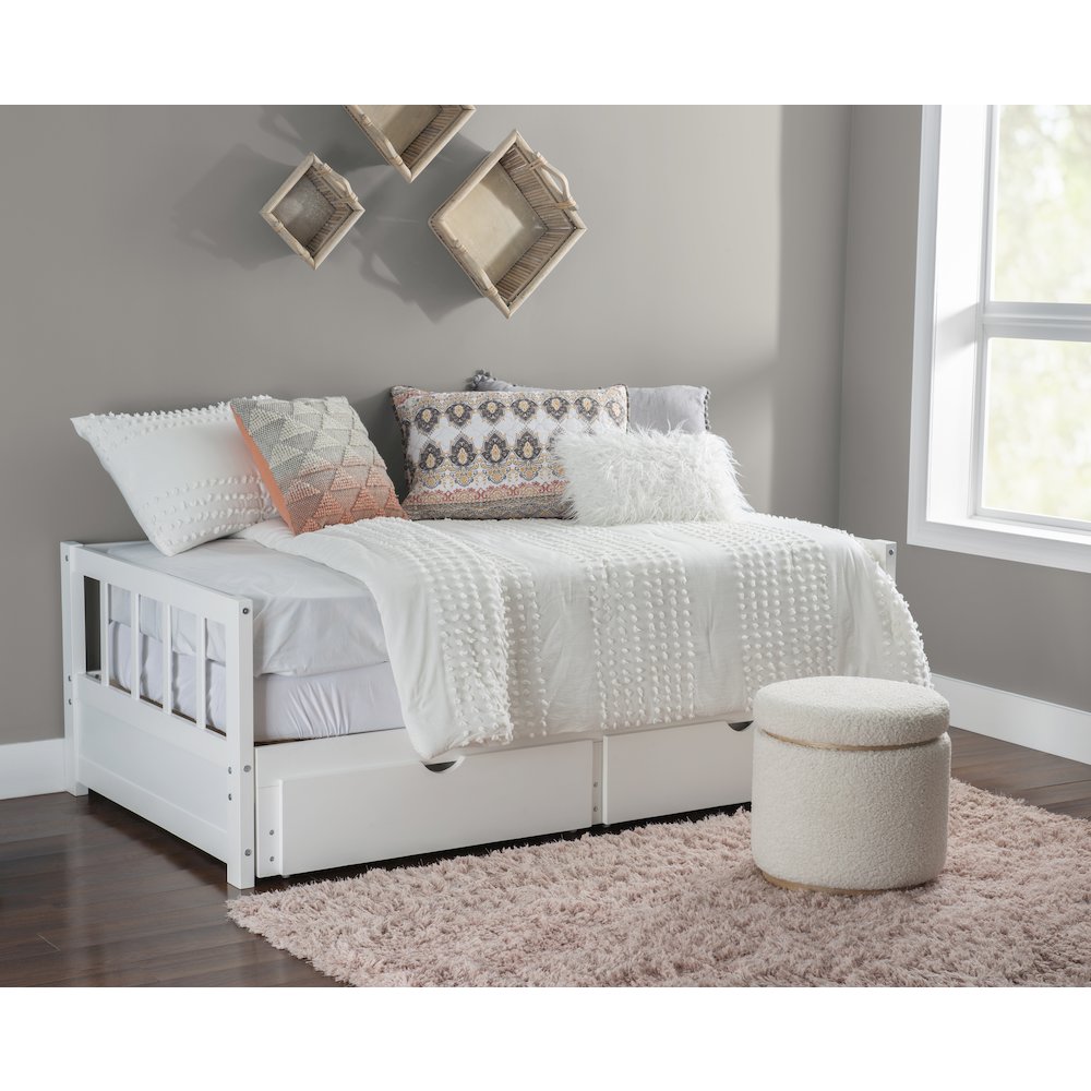 Hadley Storage Trundle Daybed, White. Picture 4