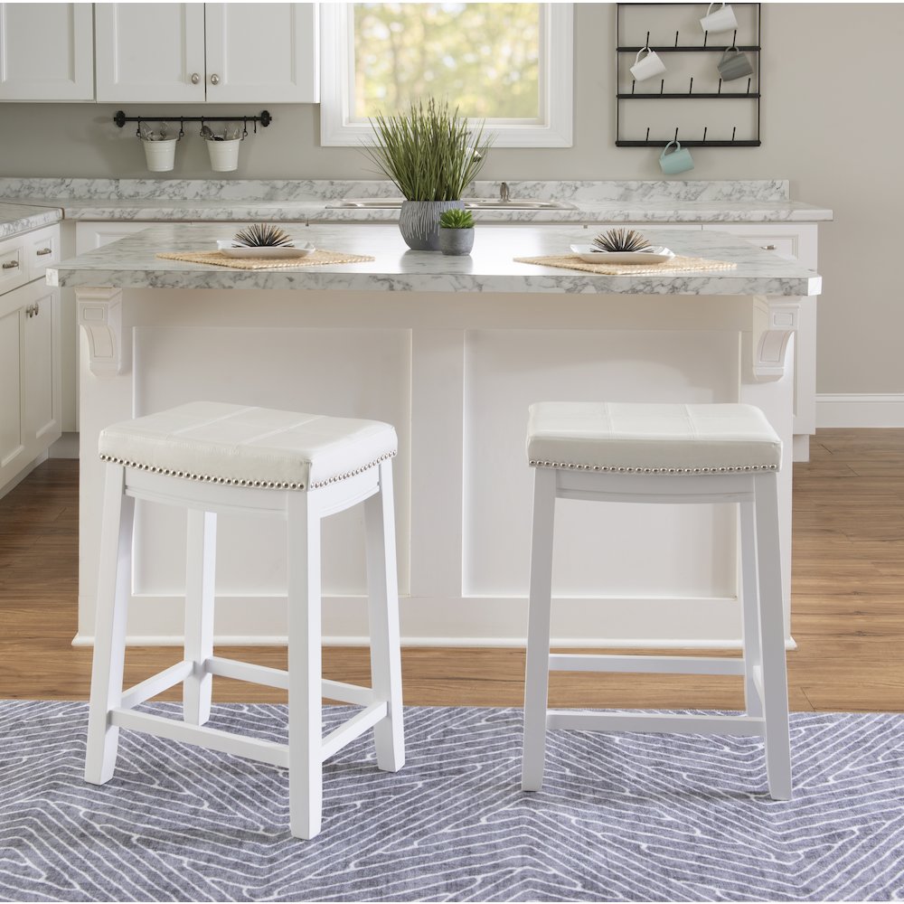 Claridge Counter Stool White. Picture 2