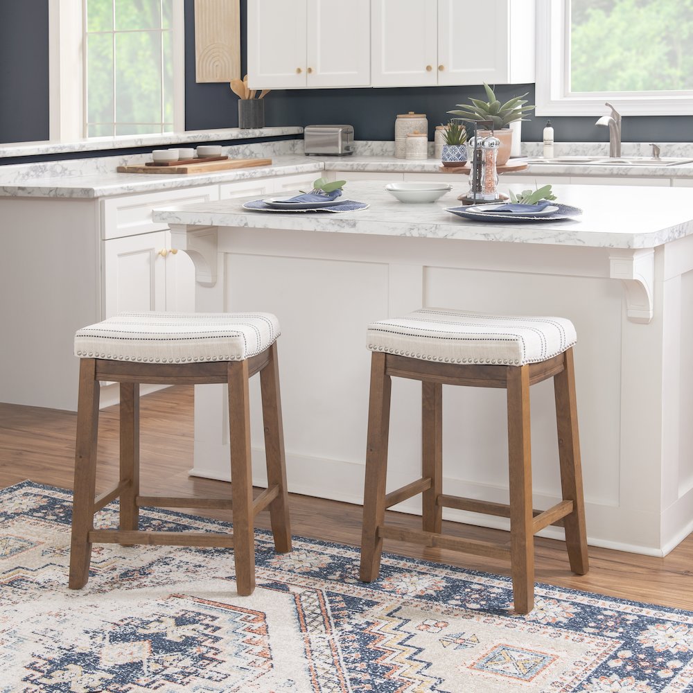 Claridge Natural Counter Stool. Picture 3