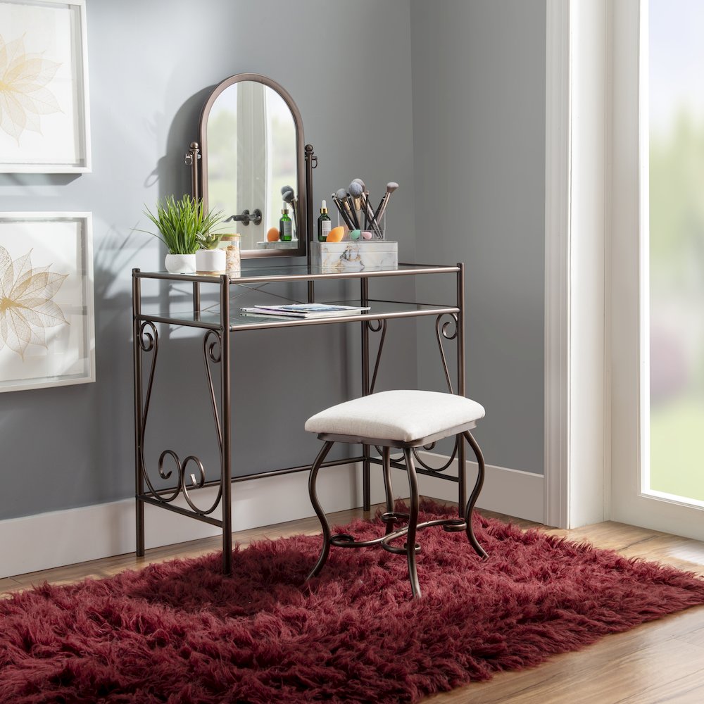 Clarisse Metal Vanity Set. Picture 3
