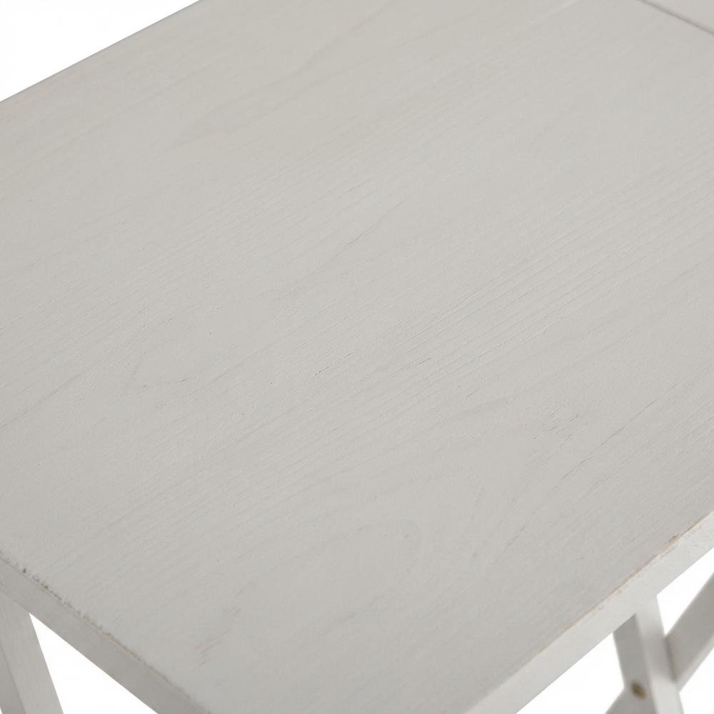 Modern Tray Tables with Wooden Finish for Versatile Throw Surface. Picture 6
