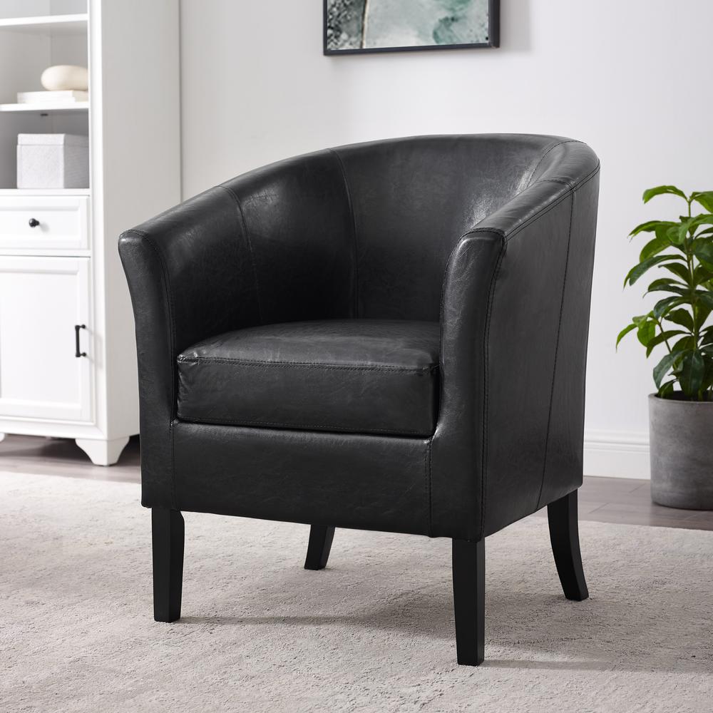 Simon Black Club Chair. Picture 1